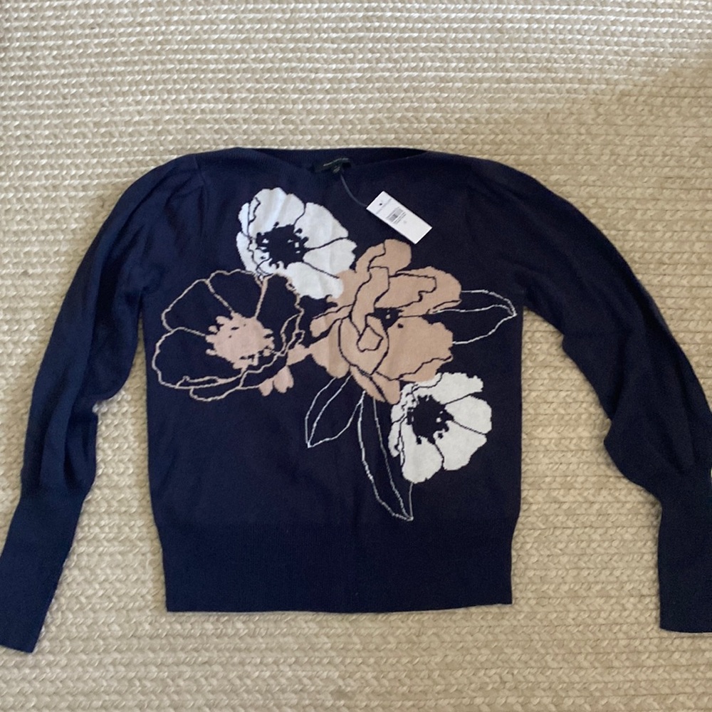 BRAND NEW Ann Taylor sweater